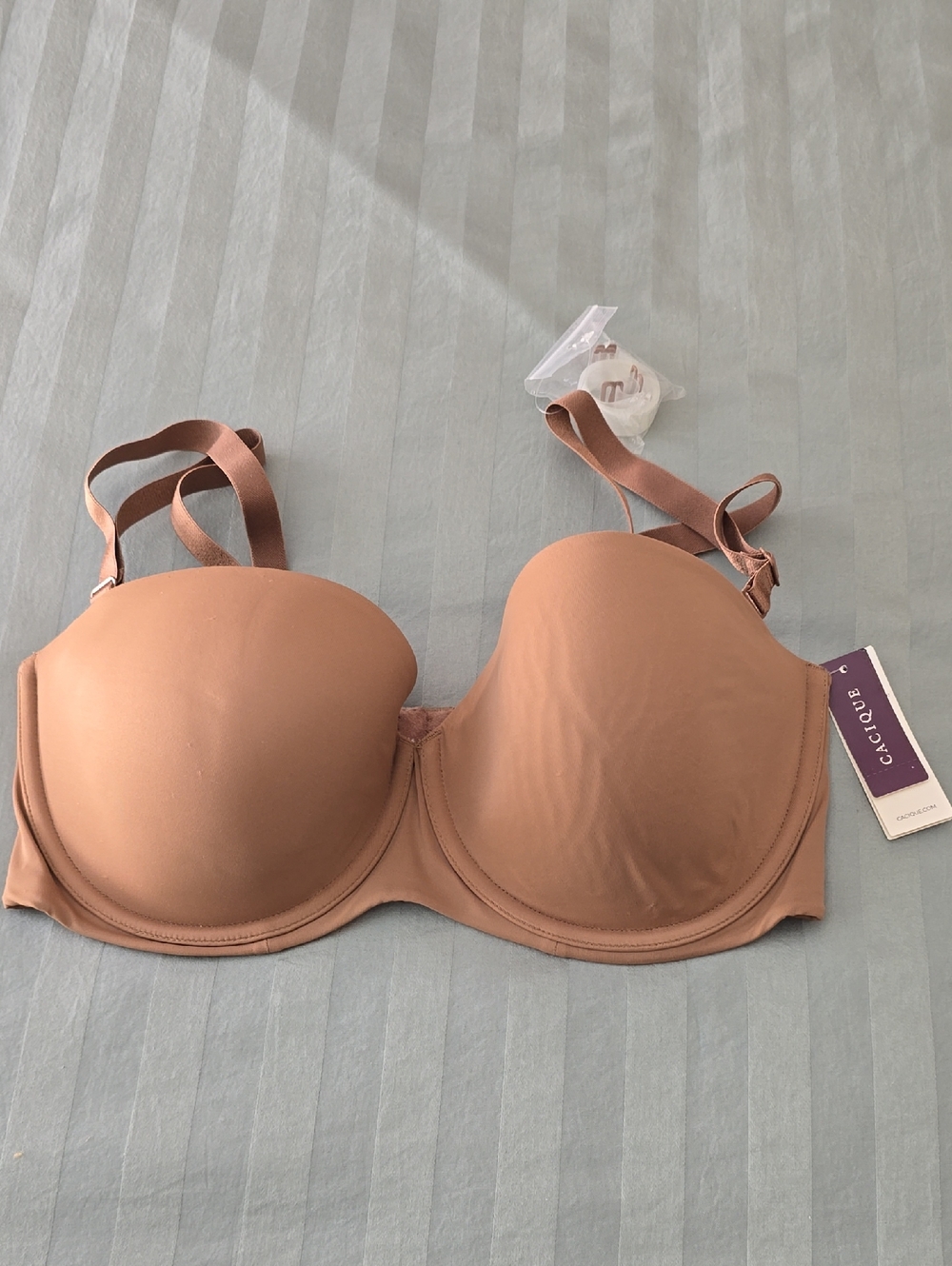 NWT Cacique Nude Convertible 38DD